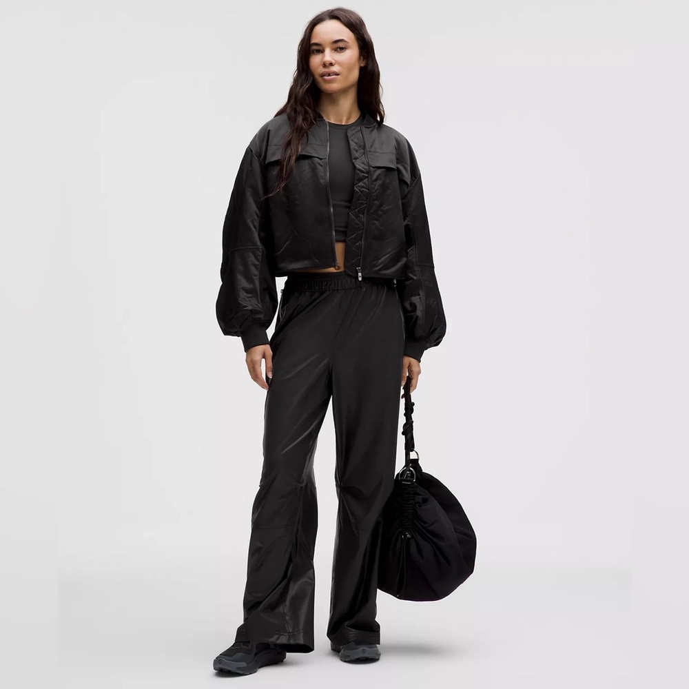 Lululemon Insulated Ruched Bomber Jacket in Black